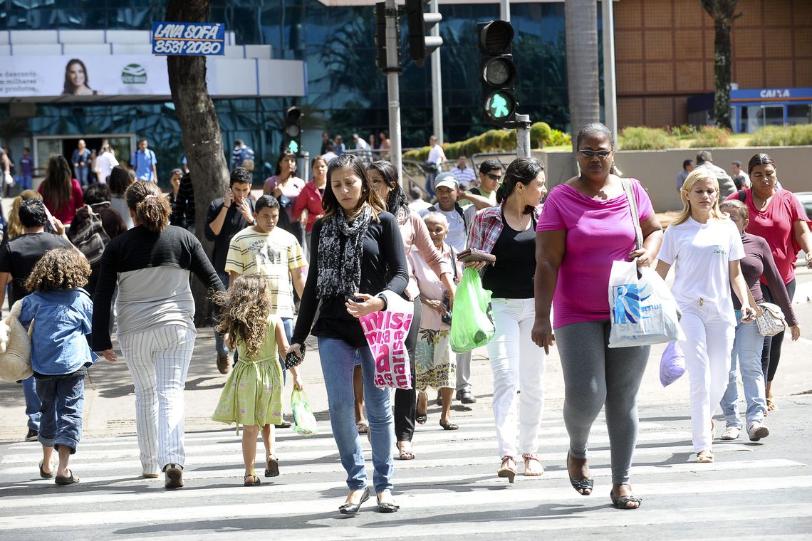 Brasil tem 5 milhões de pessoas superendividadas